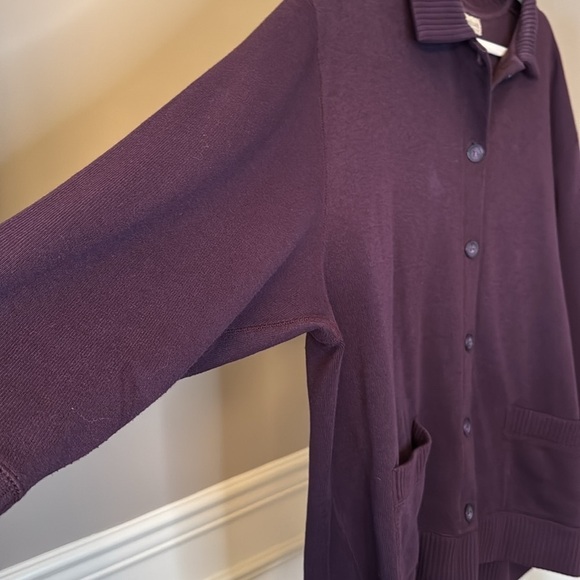 Dress barn matching sweater set with pants in plum size 18/20 top size 22/24 - Picture 8 of 9